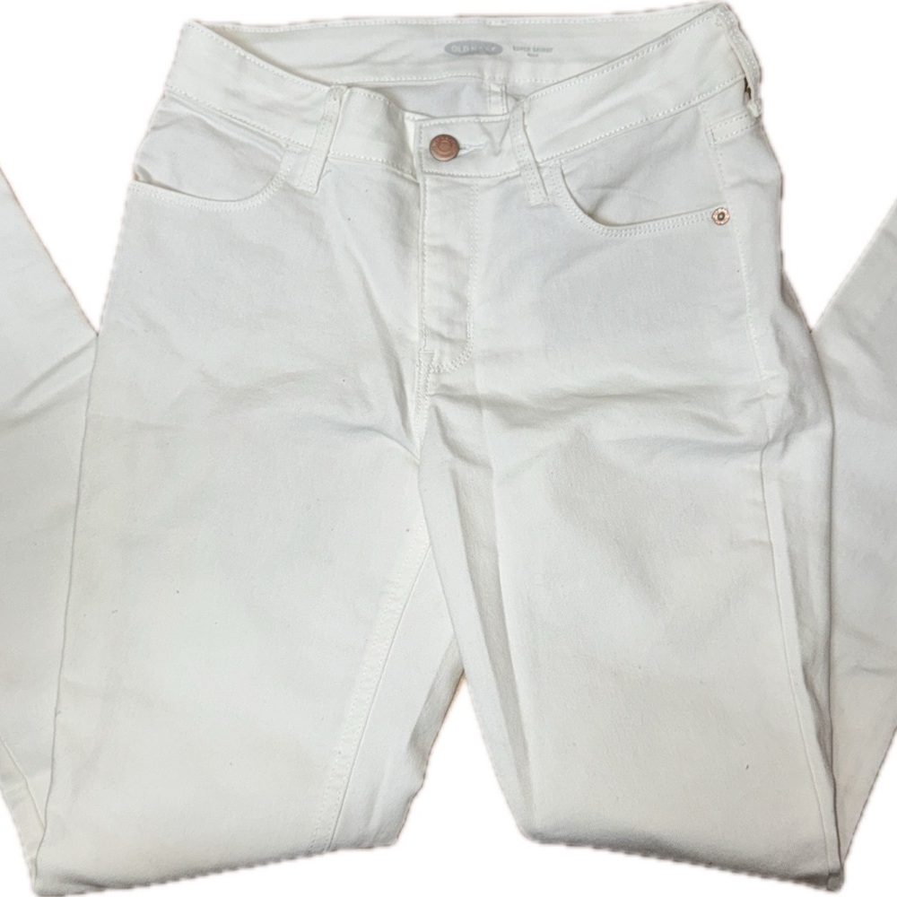 Women’s White Old Navy Super Skinny Ankle Jeans Size 0
